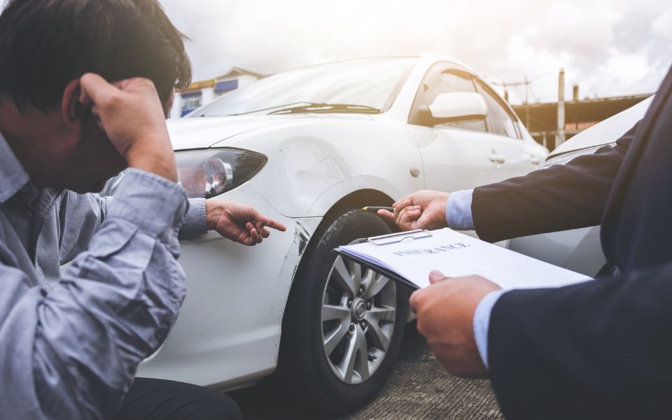 Qué NO Hacer Después de un Accidente

